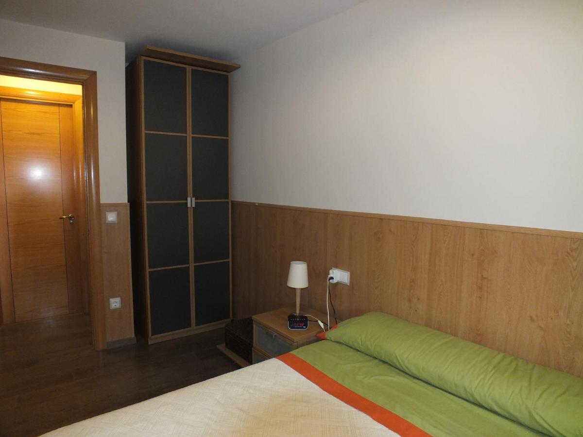 La Llar De Peramola Apartment Bagian luar foto
