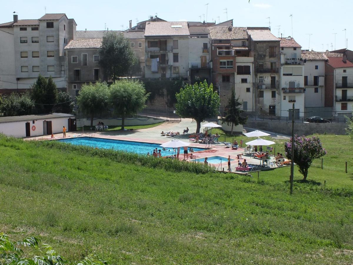 La Llar De Peramola Apartment Bagian luar foto